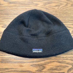 Patagonia Men’s Women's Unisex Black Knit Beanie Size Small